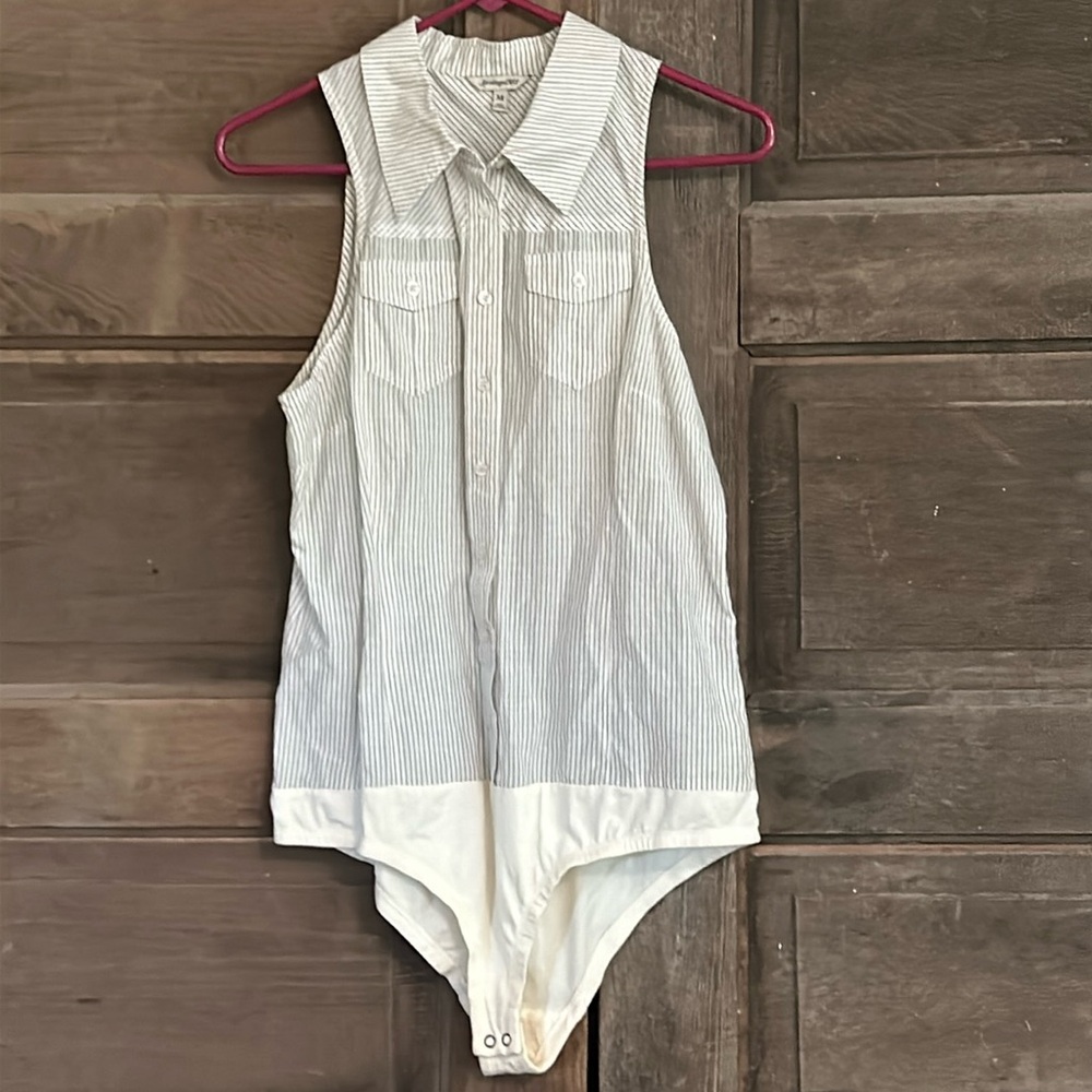 Heritage 1981 Bodysuit Size Medium Striped‎